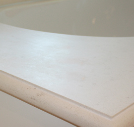 Naturstein Boden und Wand